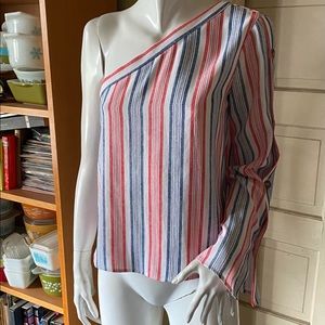 Re-Named one shoulder